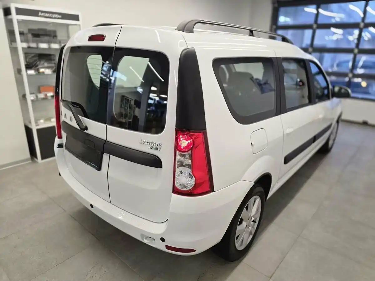 Lada Largus CNG в Сургут - фото №4